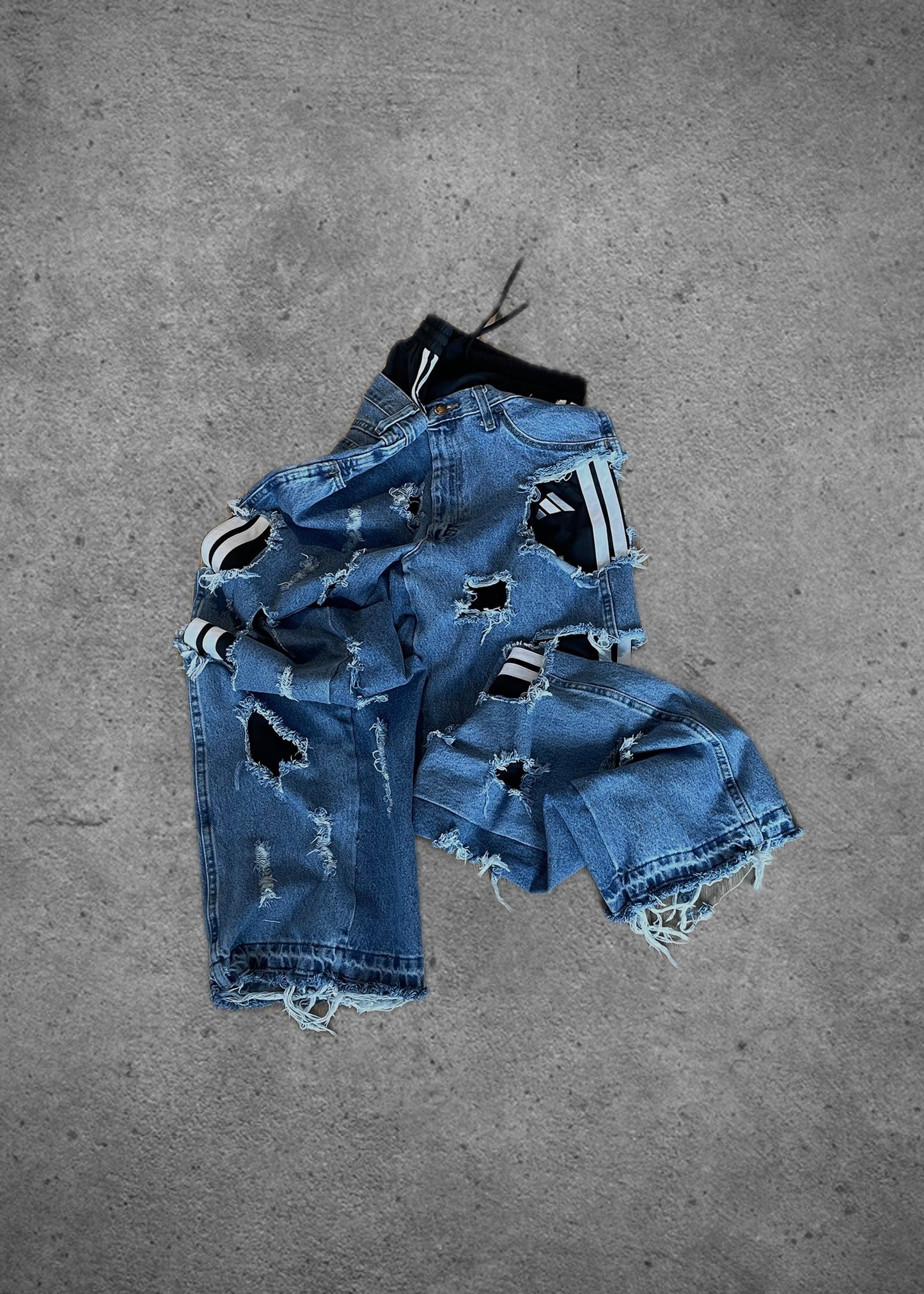 Adi black blue baggy