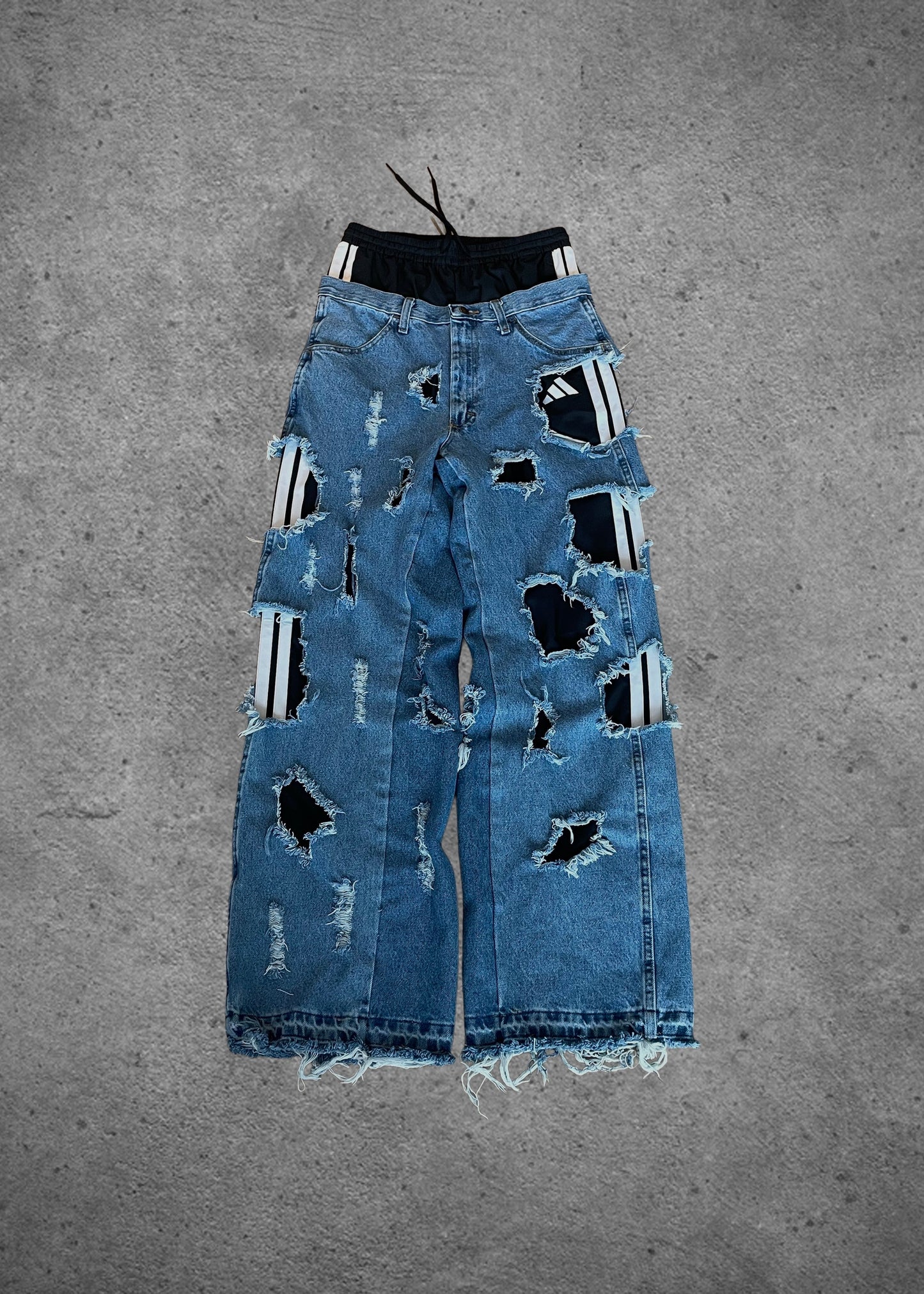 Adi black blue baggy